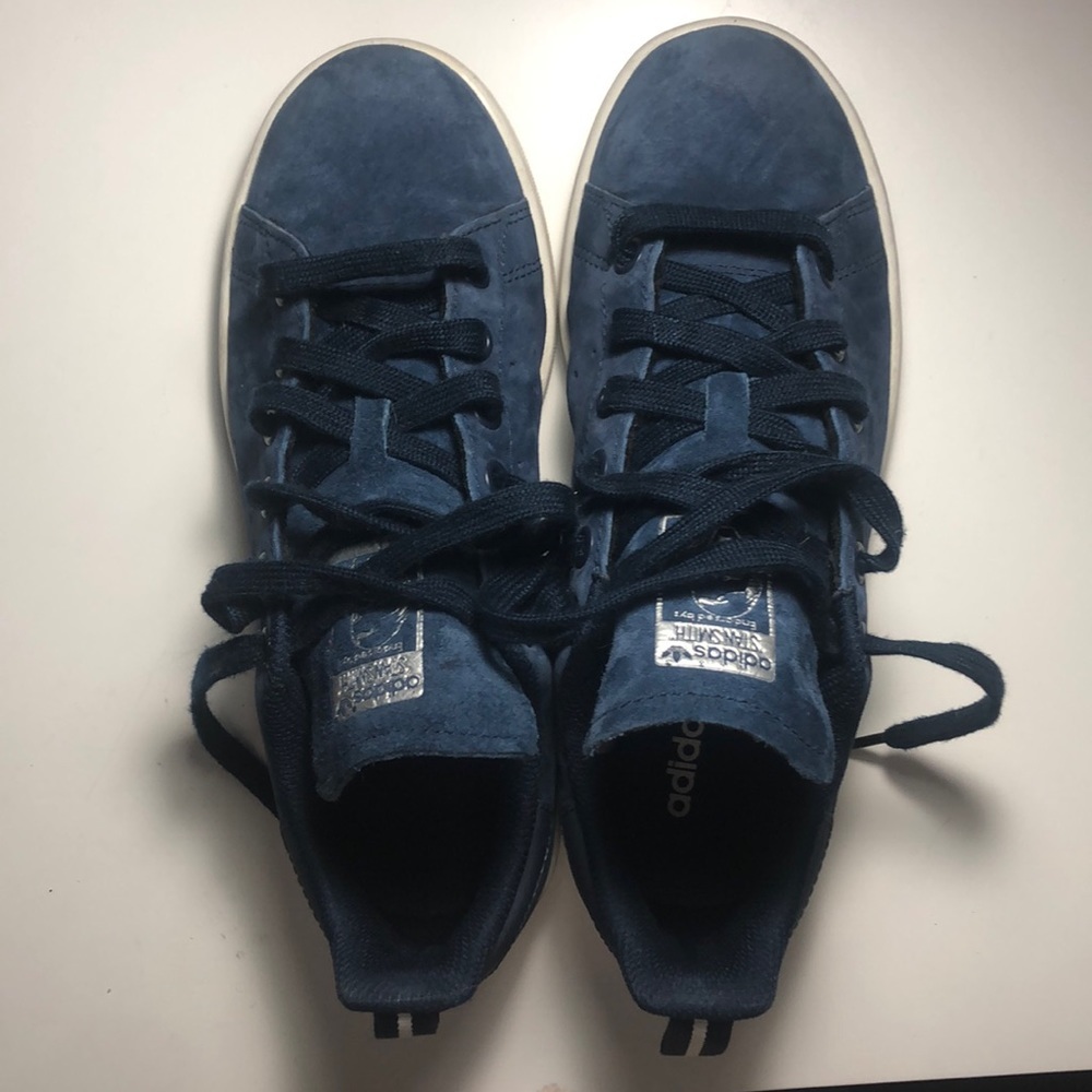 Adidas Stan Smith - Kids 41/2. -EUC